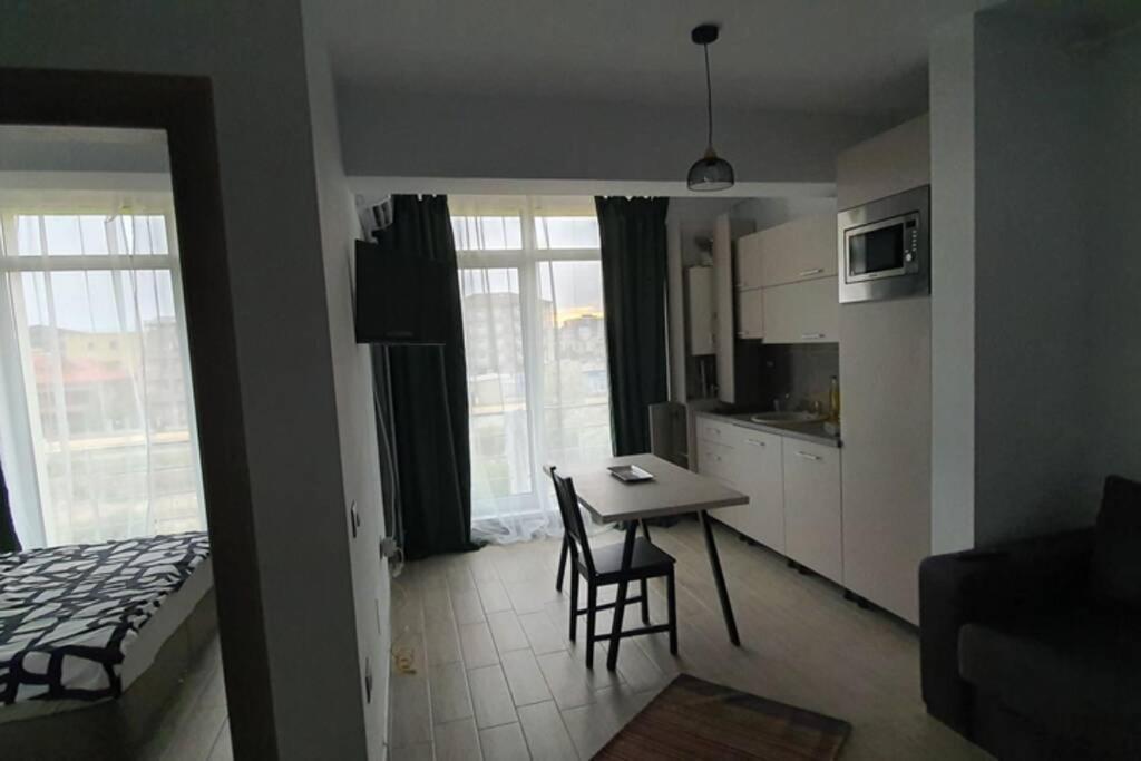 Zian'S Studio Mamaia Nord Beach Resort Navodari Exterior photo