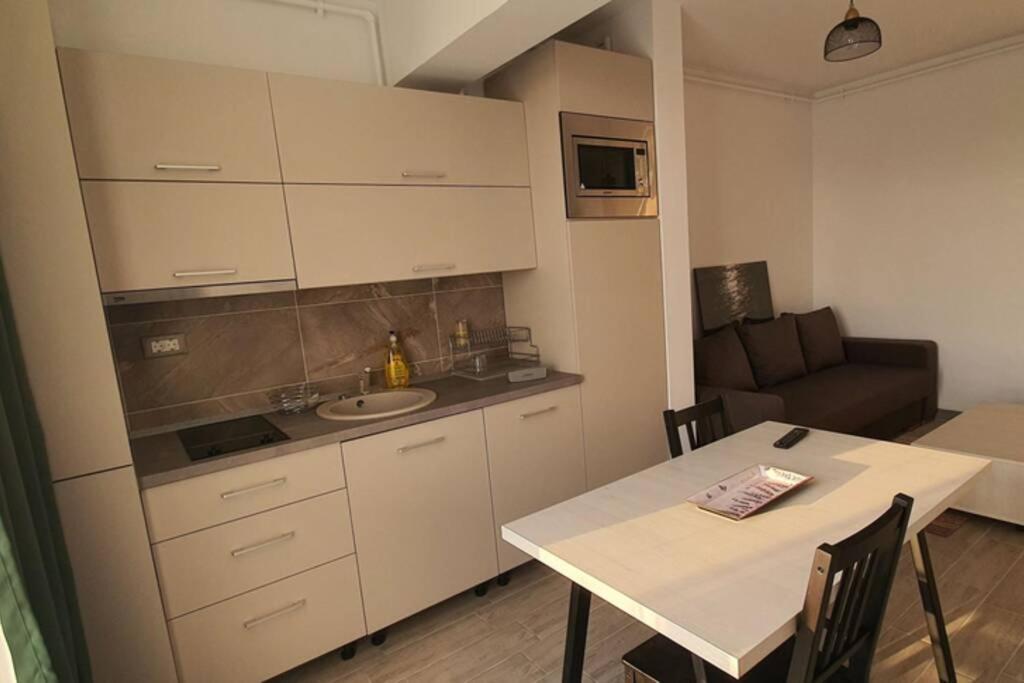 Zian'S Studio Mamaia Nord Beach Resort Navodari Exterior photo